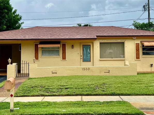1500 NW 32nd Avenue, Lauderhill, FL 33311