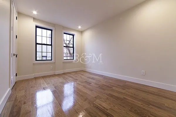 Rented by Brick&Mortar | media 19