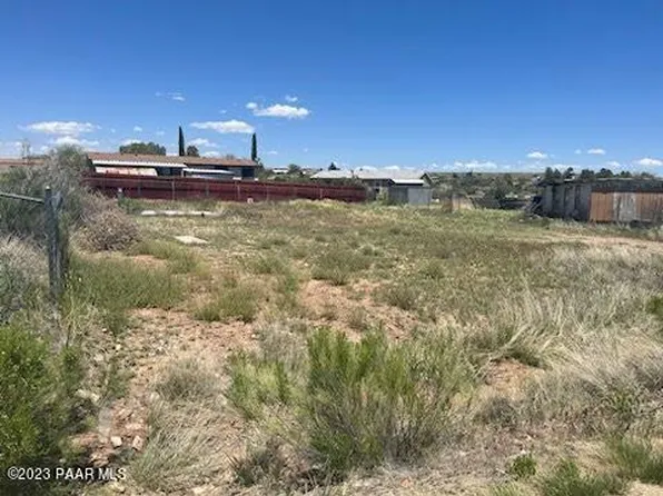 20662 E Prickly Pear Dr, Mayer, AZ 86333