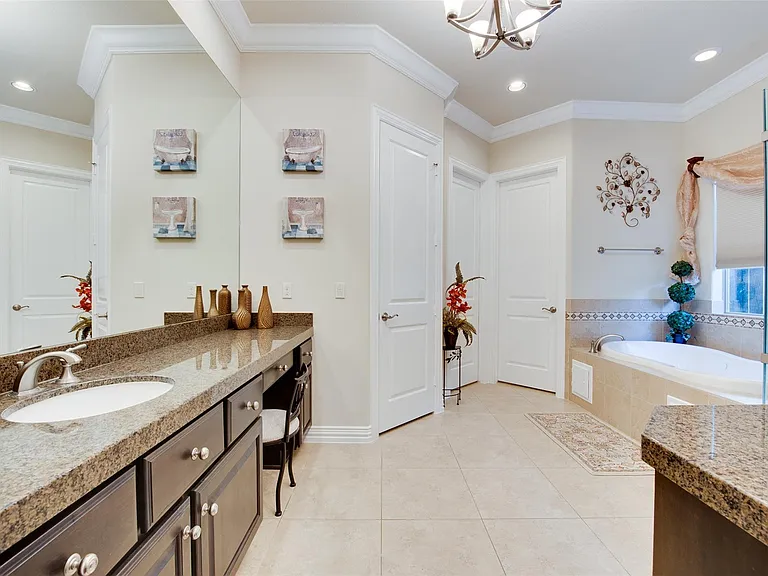 2011 Flower Garden Ln — Photo 30