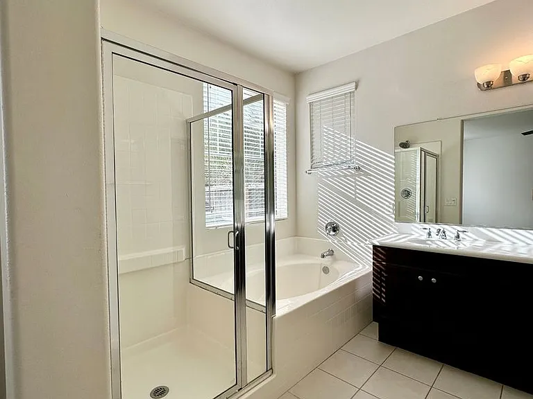11507 Piona Ln — Photo 24