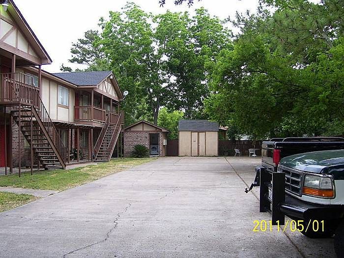 1312 W Adoue St APT 2, Alvin, TX 77511 Zillow