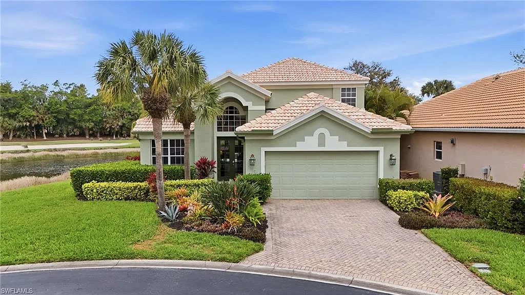 Miromar Lakes Beach And Golf Club — Photo 1