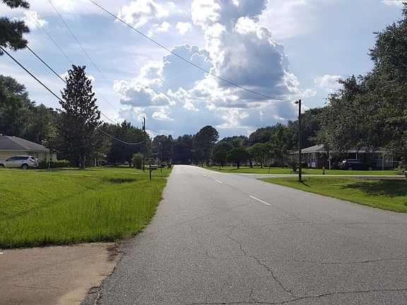5th image of 126 Big Oak Dr