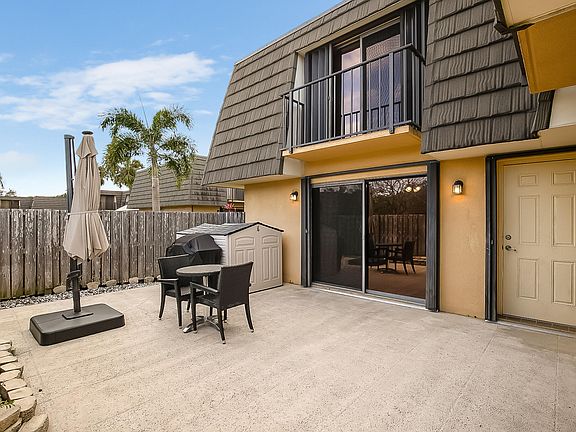 2nd image of 3816 38th Way Unit 3816