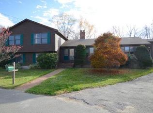 17 Goodwin Rd, Gloucester, MA 01930