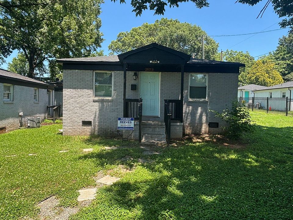 1st image of 2317-3 Julia Ave
