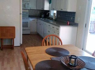 6D N Castle Way, Charlestown, RI 02813