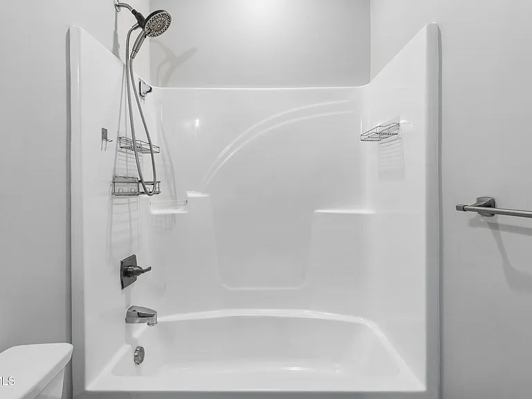 515 Villa Ln — Photo 28