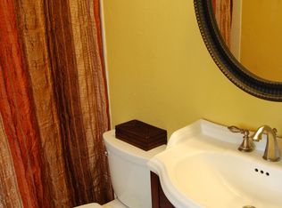 8 Richard Dr, Flanders, NJ 07836