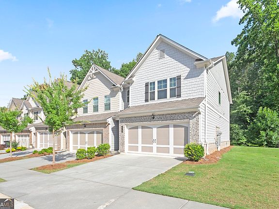 2nd image of 170 Camden Park Dr