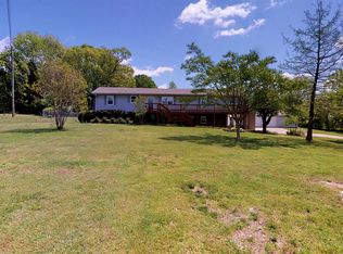 2175 Martha Leeville Rd, Lebanon, TN 37090