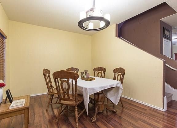 3rd image of 3633 Macquarie Dr