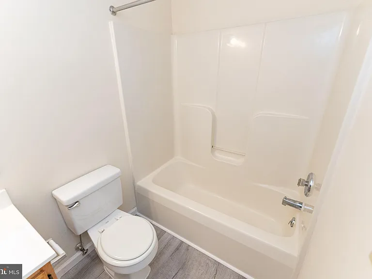 3500 Sanibel Cir #3516 — Photo 38