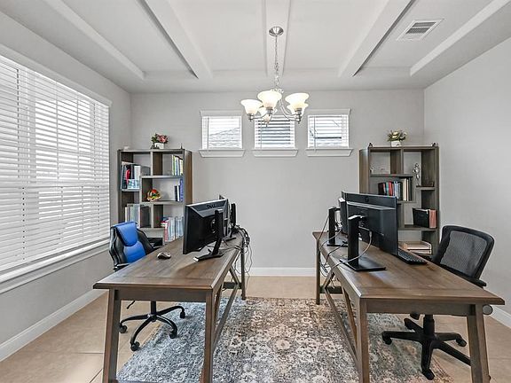 4th image of 4426 Upland Stream Ln