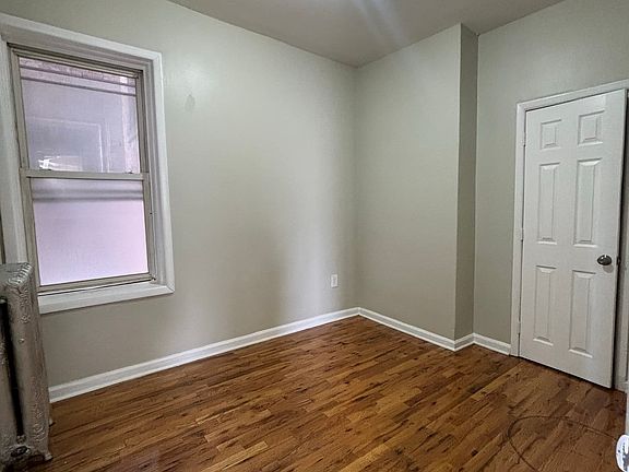 3rd image of 76 N 9th St APT 5