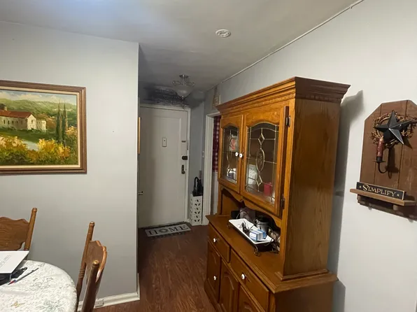 83-77 Woodhaven Boulevard image 8 of 11