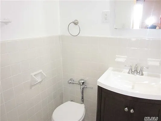 Sold by Charles Rutenberg Realty, Inc. | media 31