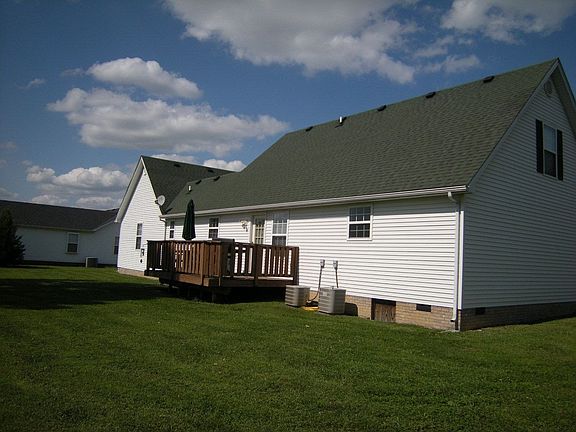 2nd image of 108 Castle Dr