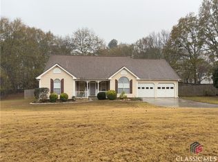 4512 Yorktown Dr, Bethlehem, GA 30620