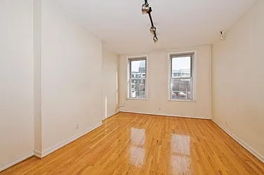 Rented by Dream Property Group LLC