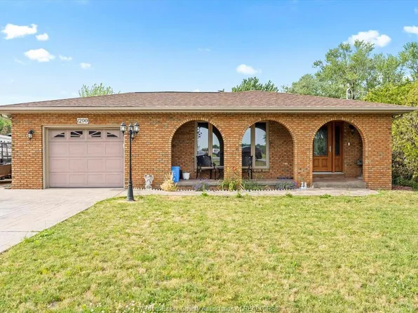 1290 County Road 22, Lakeshore, ON N0R 1A0