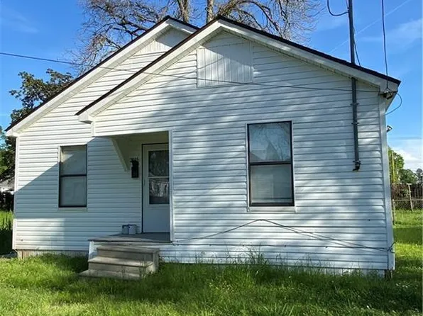 2015 Carl St, Alexandria, LA 71301