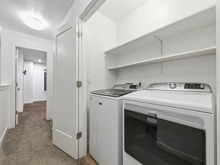 25 E Center St #54 — Photo 12