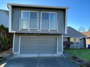 6336 SE Sherman St #B, Portland, OR 97215