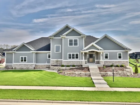 601 Cypress Way, Oregon, WI 53575