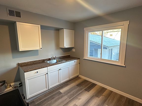 5th image of 1247 Shorb Ave NW #2