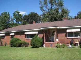 1009 Country Club Rd, Jacksonville, NC 28546