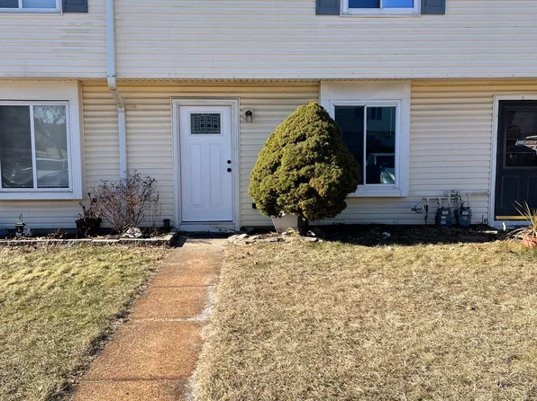 117 Sawmill Rd #117, Brick, NJ 08724