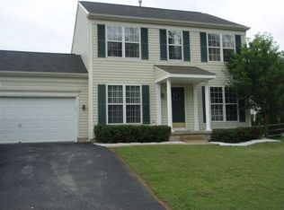 10 Walnut Green Way, Newark, DE 19702