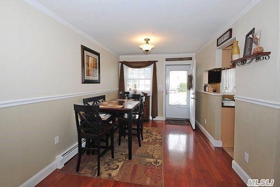 2nd image of 858 Village Dr