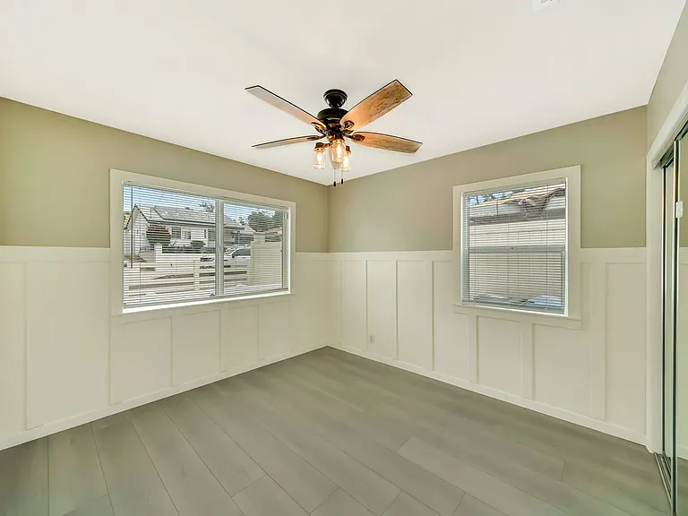 10951 Whitegate Ave — Photo 20