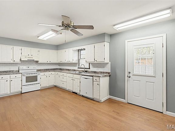 4th image of 116 Terrace Dr