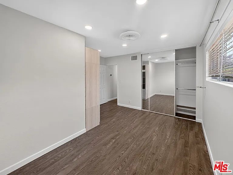 16746 Tupper St — Photo 15