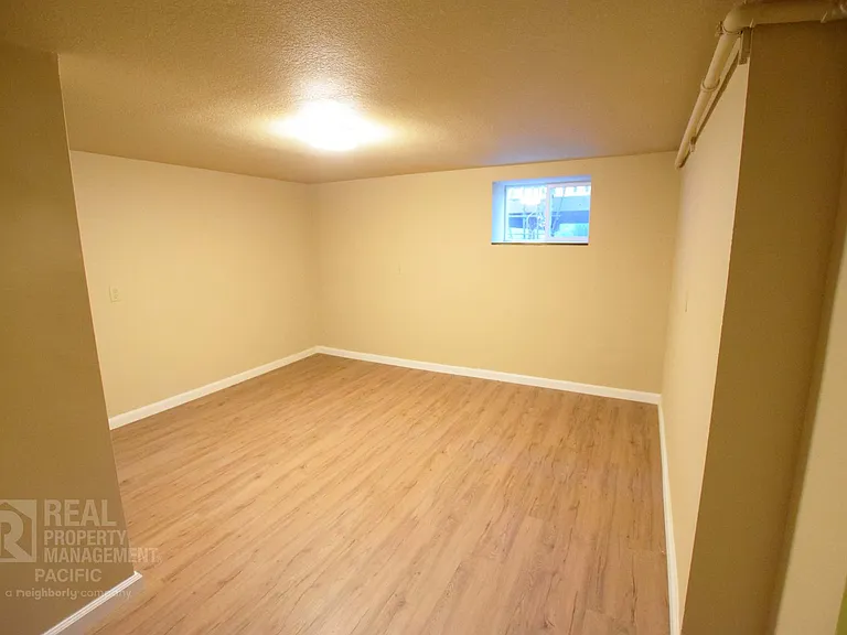 1435 Parker Street — Photo 14
