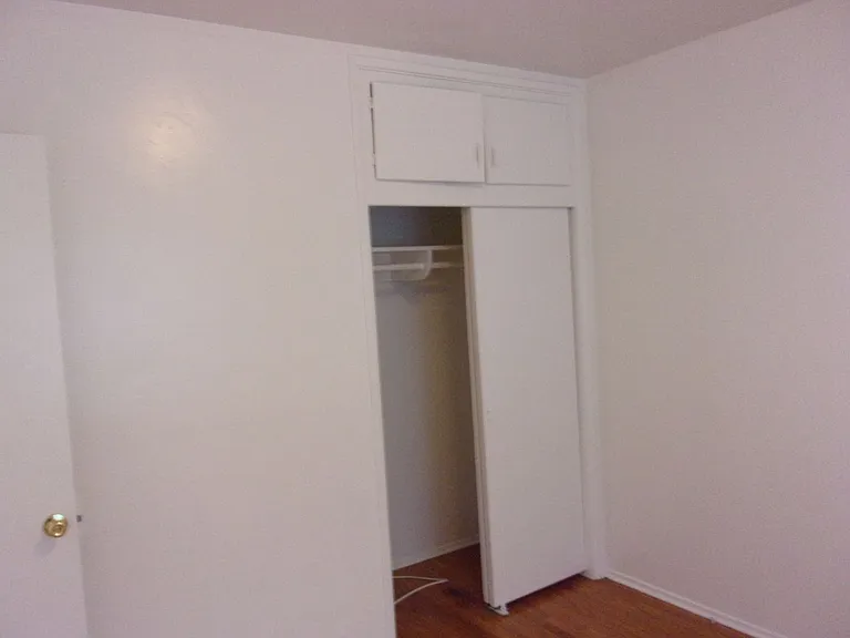 1233 1235 29th Street 2903 St #2906-A — Photo 17