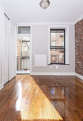 5th image of 134 Orchard St APT 6