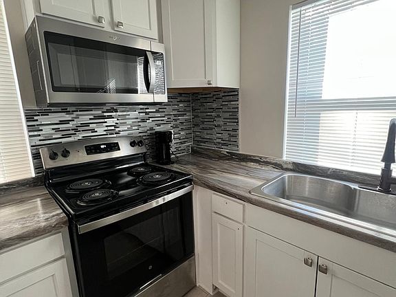 5th image of 201 Chandler Dr APT 14A