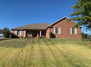 4174 W Beringer Dr, Jasper, IN 47546
