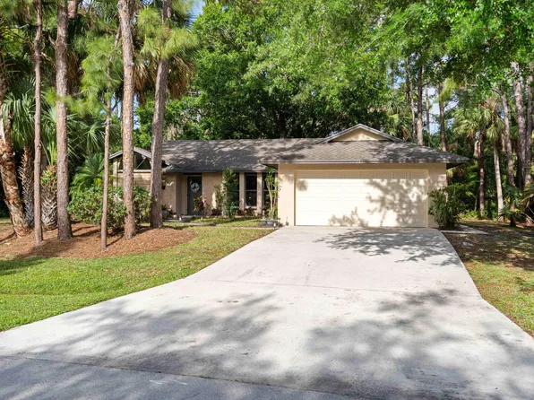 747 SW Alton Circle, Port St Lucie, FL 34953