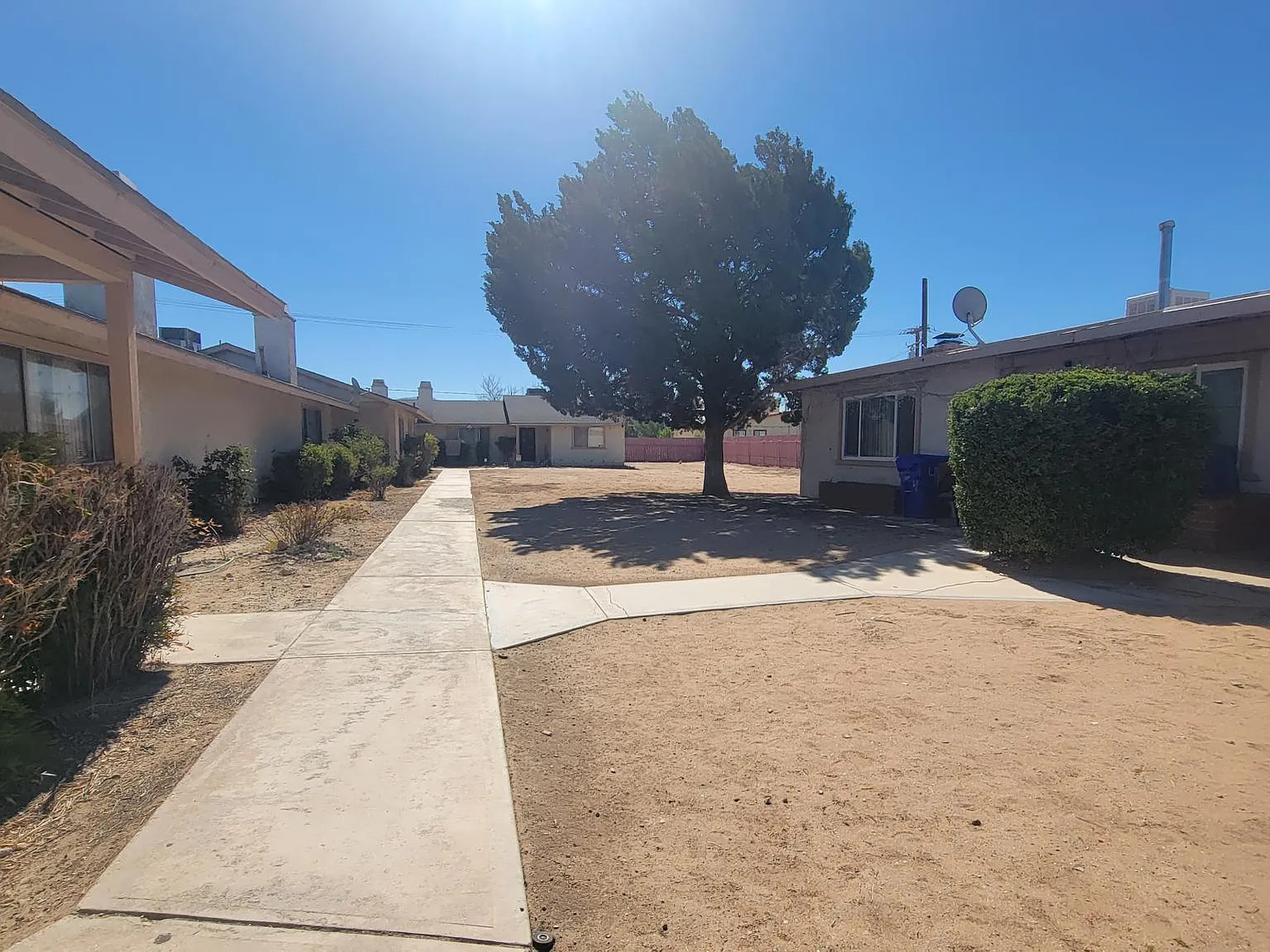 13521 Navajo Rd — Photo 2
