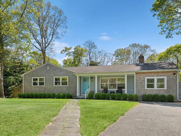11 Cedar Ridge Dr