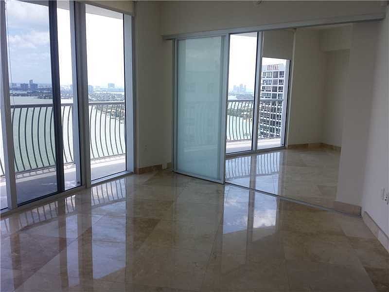 1st image of 1750 N Bayshore Dr #000