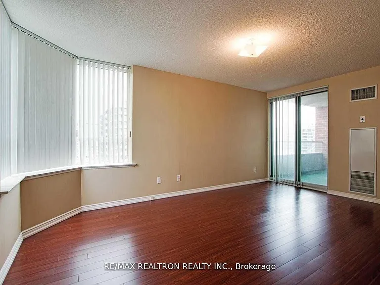 850 Steeles Ave W #1103 — Photo 26