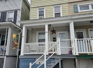 323 E Hazard St, Summit Hill, PA 18250