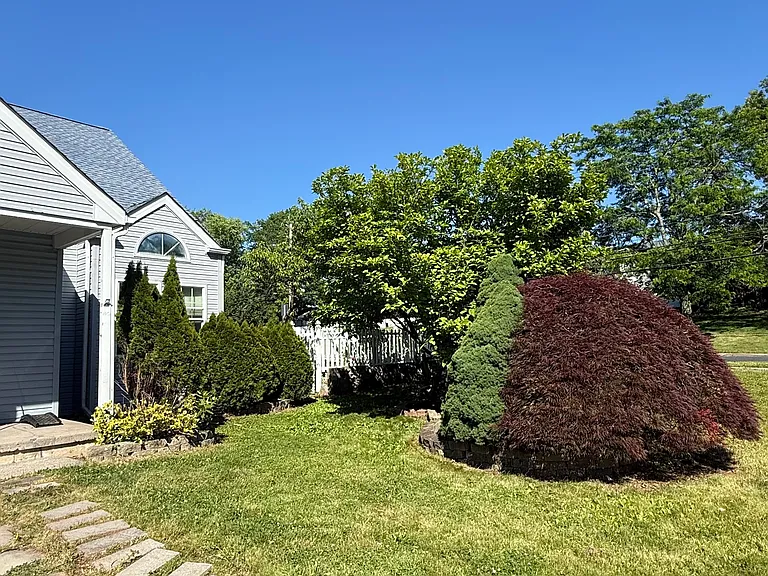235 Village Green Ln — Photo 16